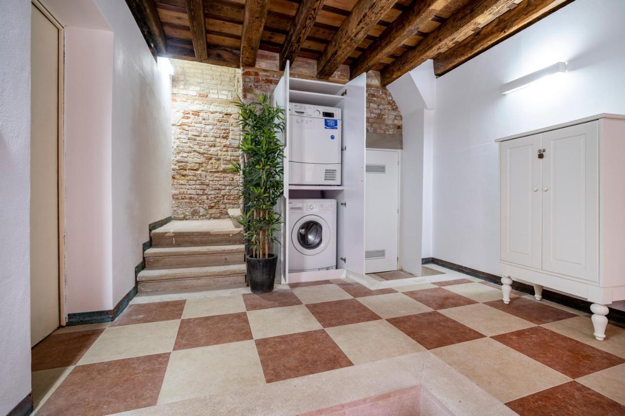 Sea To Sky Apartments By Wonderful Italy Veneza Exterior foto