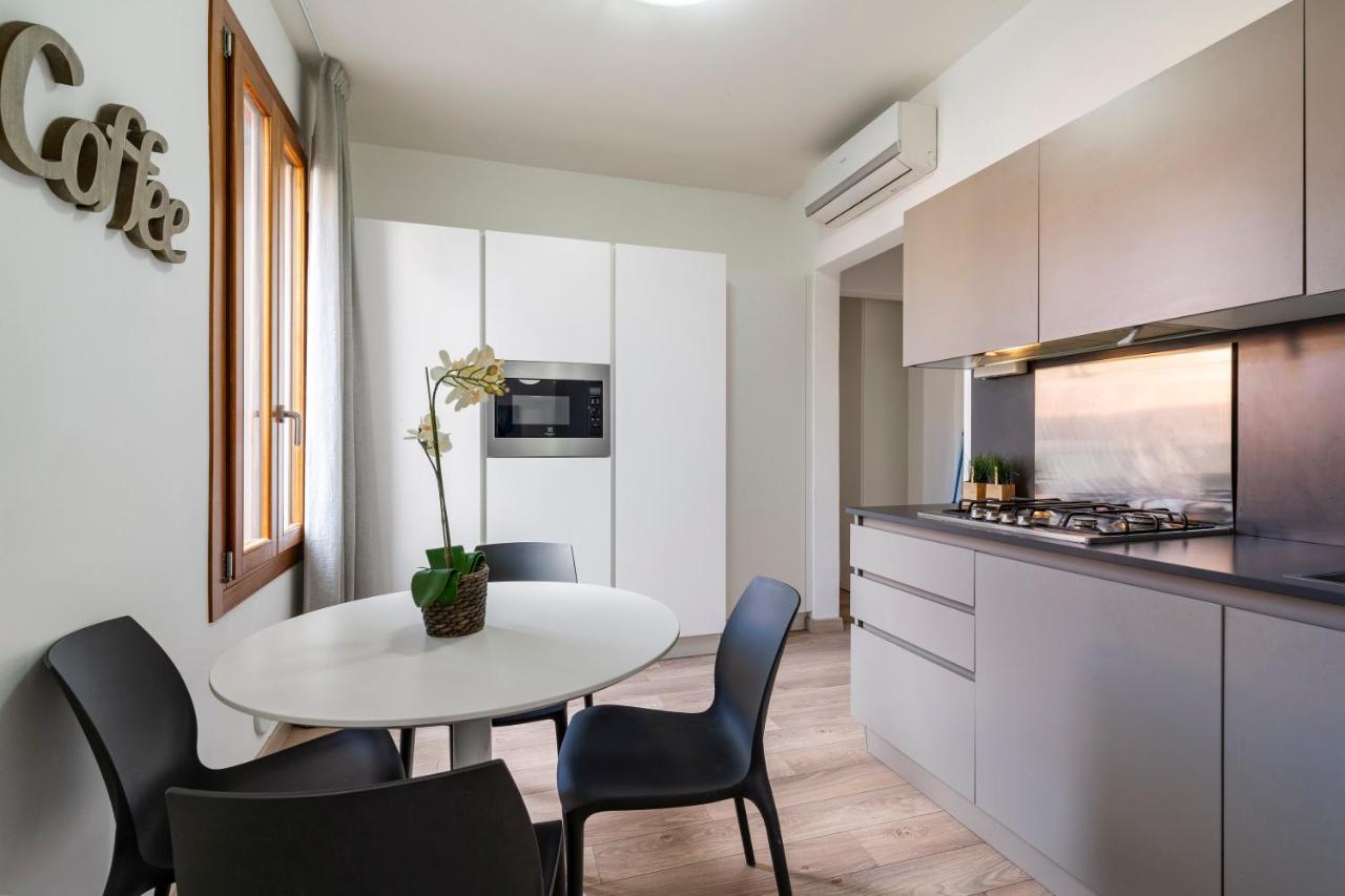 Sea To Sky Apartments By Wonderful Italy Veneza Exterior foto